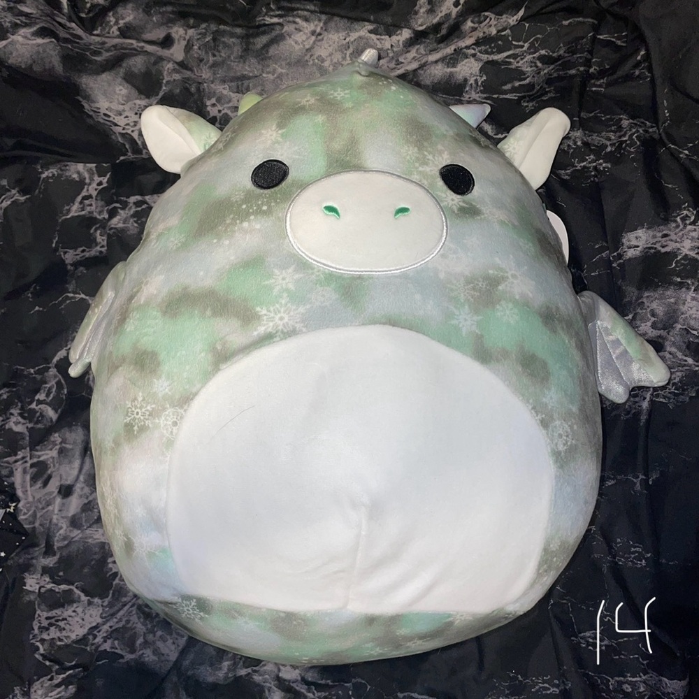 Will the snowflake dragon Squishmallows Mint Green nwt 14inch Plush